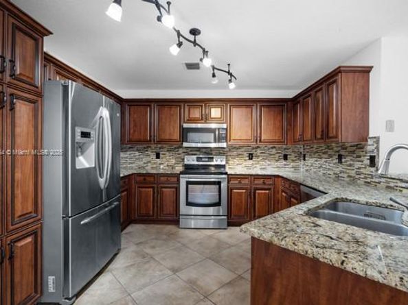 5919 NW 59th Ave, Parkland FL 33067