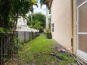 5919 NW 59th Ave, Parkland FL 33067