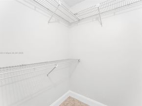 9209 NW 49th Pl, Sunrise FL 33351