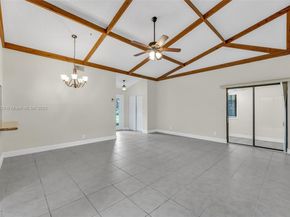 9209 NW 49th Pl, Sunrise FL 33351