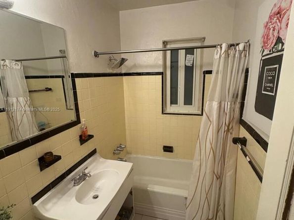 2255 SW 2nd Ter, Miami FL 33135