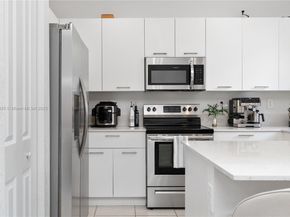 12453 NW 23rd Ct 12453, Miami FL 33167
