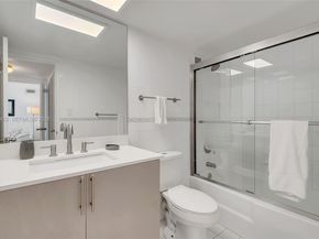 5151 Collins Ave 729, Miami Beach FL 33140