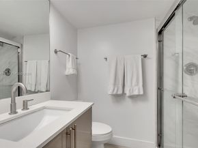 5151 Collins Ave 729, Miami Beach FL 33140