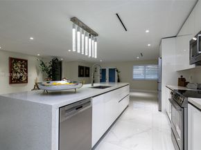 1250 NE 82nd St, Miami FL 33138