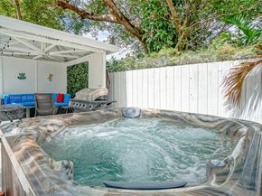 473 NE 61st St, Miami FL 33137