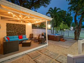 473 NE 61st St, Miami FL 33137