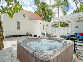 473 NE 61st St, Miami FL 33137