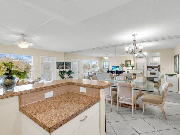 391 Grantham F 391, Deerfield Beach FL 33442