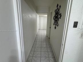 971 E 13th St, Hialeah FL 33010