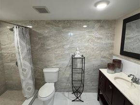 971 E 13th St, Hialeah FL 33010