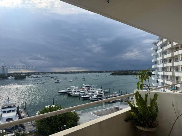7904 West Dr 602, North Bay Village FL 33141