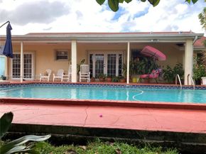 12548 SW 210th St, Miami FL 33177