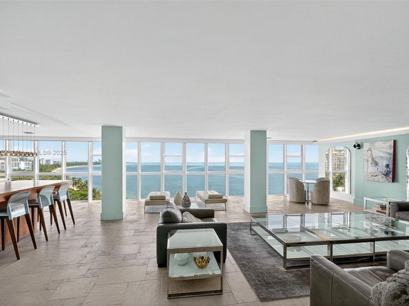 600 Grapetree Dr 11BN, Key Biscayne FL 33149
