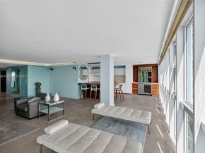 600 Grapetree Dr 11BN, Key Biscayne FL 33149