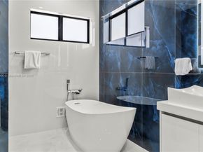 4240 SW 84th Ave, Miami FL 33155