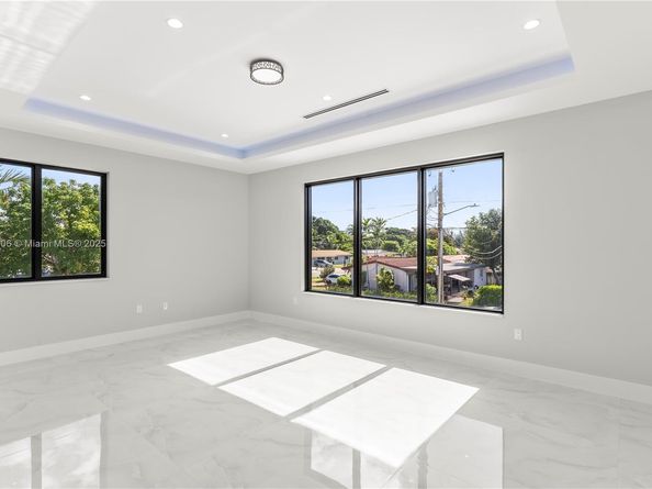 4240 SW 84th Ave, Miami FL 33155