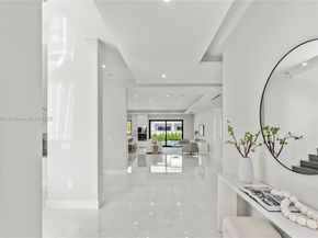 4240 SW 84th Ave, Miami FL 33155