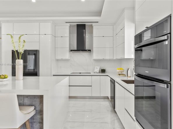 4240 SW 84th Ave, Miami FL 33155