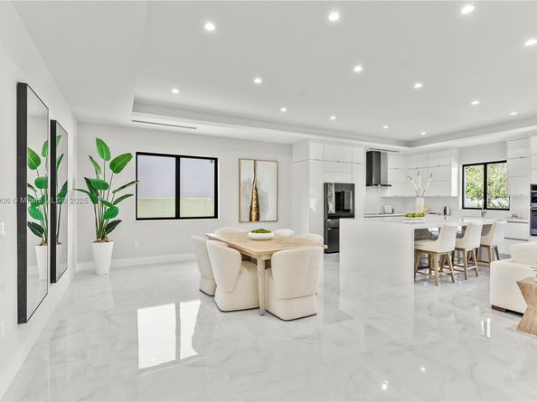 4240 SW 84th Ave, Miami FL 33155