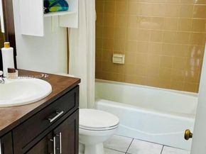 1470 NE 123rd St A707, North Miami FL 33161