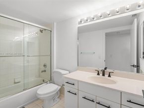 21205 Yacht Club Dr 3001, Aventura FL 33180