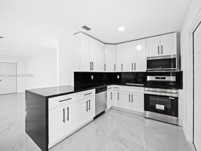 8201 SW 7th Ct, North Lauderdale FL 33068