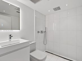 1800 Collins Ave 5E, Miami Beach FL 33139