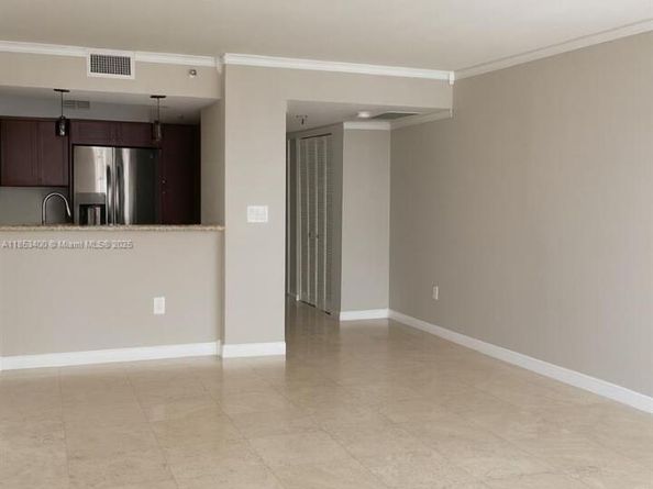 555 NE 15th St 32D, Miami FL 33132