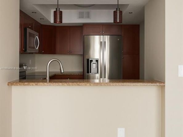 555 NE 15th St 32D, Miami FL 33132