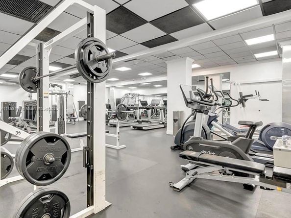 555 NE 15th St 32D, Miami FL 33132