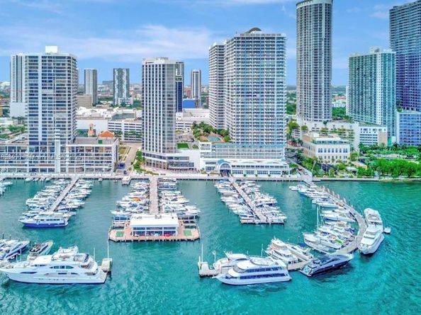 555 NE 15th St 32D, Miami FL 33132