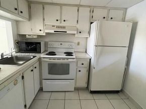9235 Lagoon Pl 407, Davie FL 33324