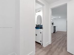 658 SW 1st Ct, Boynton Beach FL 33426