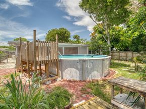 658 SW 1st Ct, Boynton Beach FL 33426