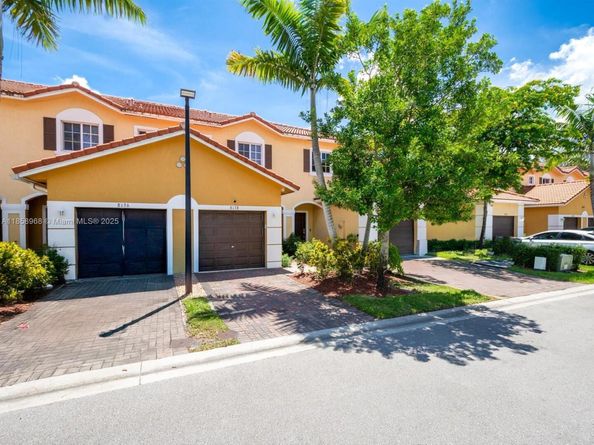8138 SW 17th Ct, North Lauderdale FL 33068