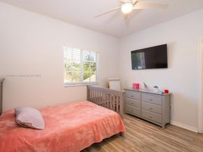 8138 SW 17th Ct, North Lauderdale FL 33068