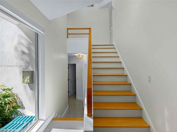 1017 NE 95th St, Miami Shores FL 33138