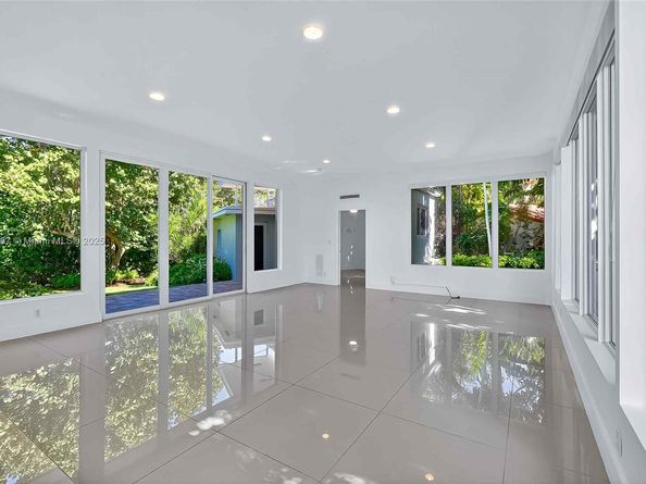 1017 NE 95th St, Miami Shores FL 33138