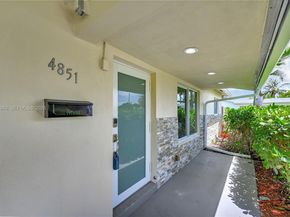 4851 NE 13th Ave, Oakland Park FL 33334