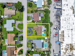 4851 NE 13th Ave, Oakland Park FL 33334