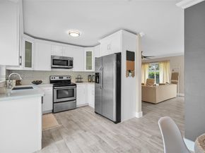 4851 NE 13th Ave, Oakland Park FL 33334