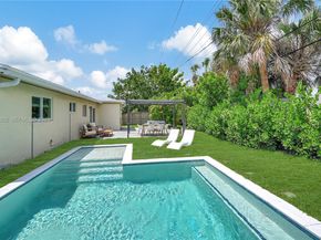 4851 NE 13th Ave, Oakland Park FL 33334