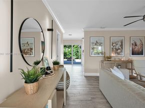 4851 NE 13th Ave, Oakland Park FL 33334