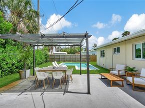 4851 NE 13th Ave, Oakland Park FL 33334