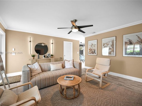 4851 NE 13th Ave, Oakland Park FL 33334