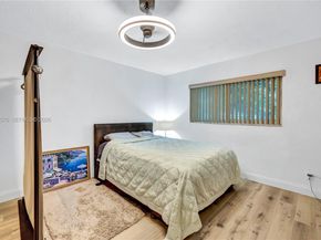 3211 Calle Largo Dr, Hollywood FL 33021