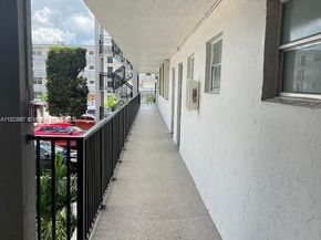 14165 SW 87th St D202, Miami FL 33183