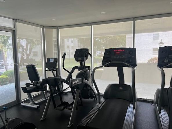 14165 SW 87th St D202, Miami FL 33183