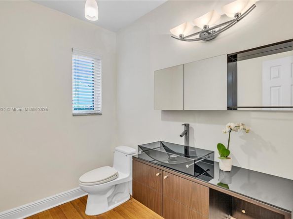911 Mariana Ave, Coral Gables FL 33134